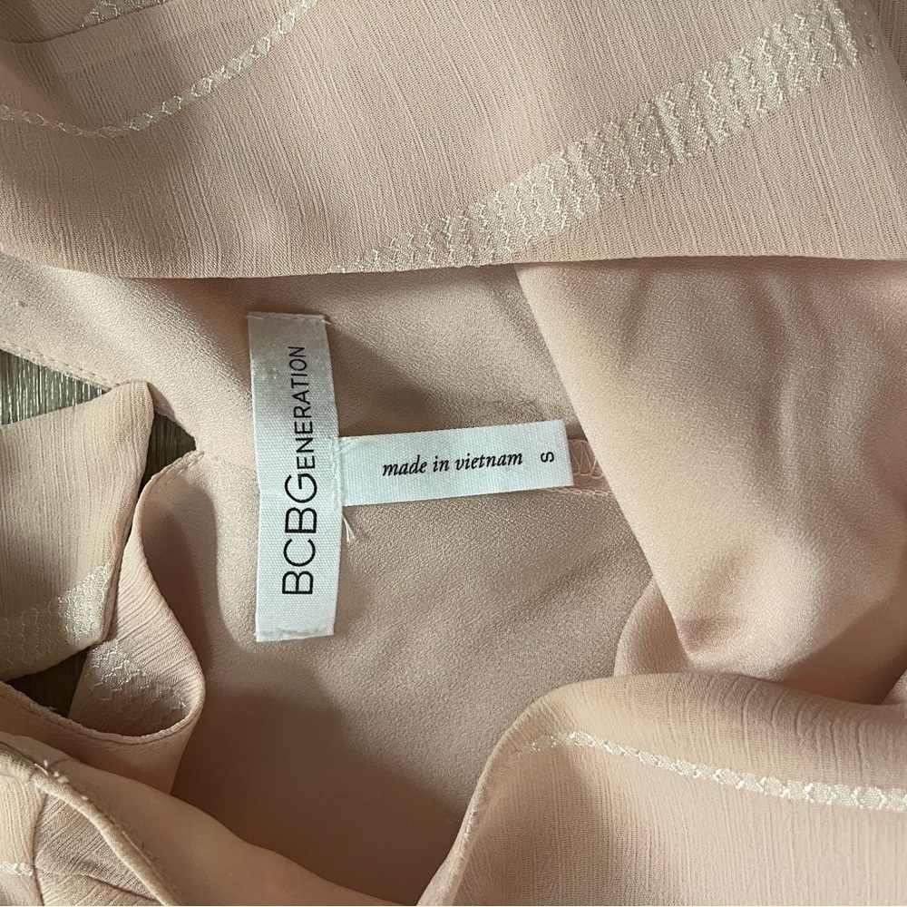 BCBGeneration Blush Tie Back Dress - Picture 4 of 5
